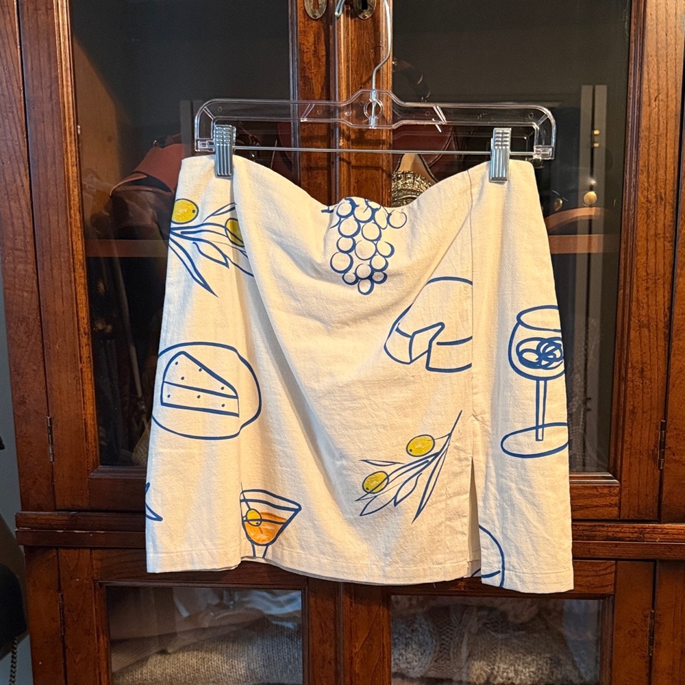 Cream Printed A-Line Skirt with Blue & Yellow Motif